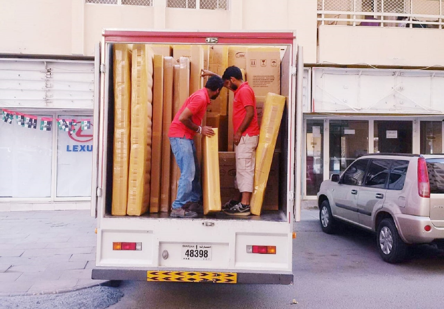 نقل اثاث في عجمان شركة دار الفيحاء لنقل الأثاث